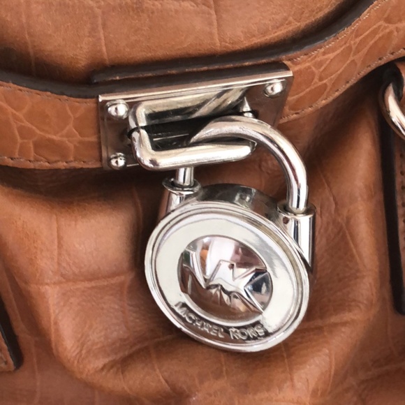 Brown Leather Michael Kors Bag - Picture 2 of 5